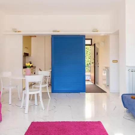 Blue Door Semesterbostad Recco
