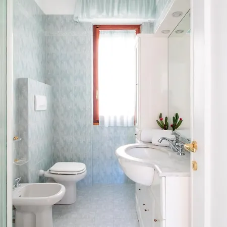Blue Door 度假居 雷科